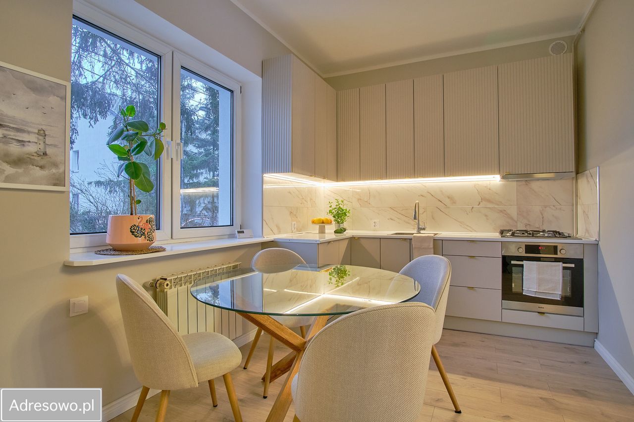 bliźniak, 3 pokoje Warszawa Wawer, ul. 27 Grudnia. Zdjęcie 3