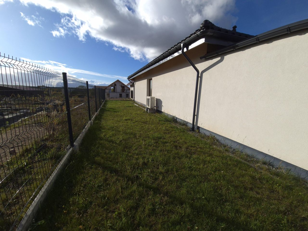 dom wolnostojący, 4 pokoje Siedliska, ul. Bajeczna. Zdjęcie 5