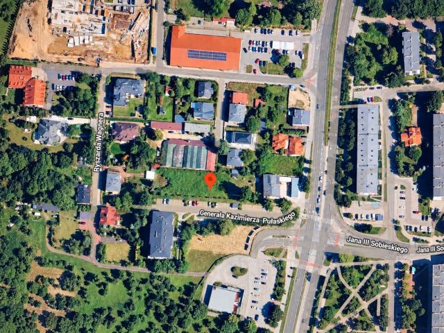Działka inwestycyjna Częstochowa Trzech Wieszczów, ul. Pułaskiego. Zdjęcie 1