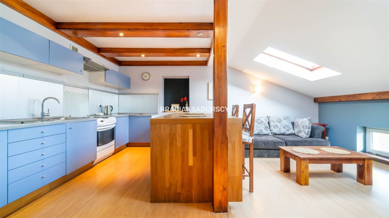 Mieszkanie 3-pokojowe Kraków Kleparz, ul. Pędzichów. Zdjęcie 3