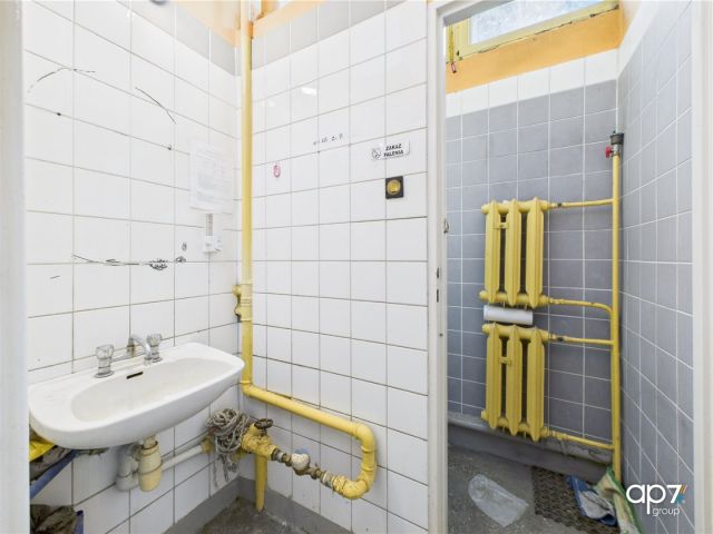 Lokal Kraków Prądnik Czerwony, ul. Pilotów. Zdjęcie 14
