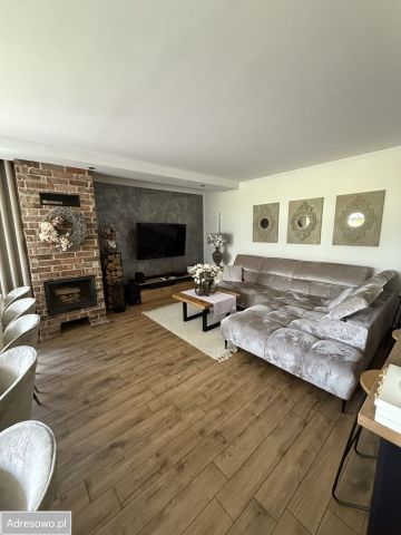 dom wolnostojący, 5 pokoi Górki Wielkie. Zdjęcie 1