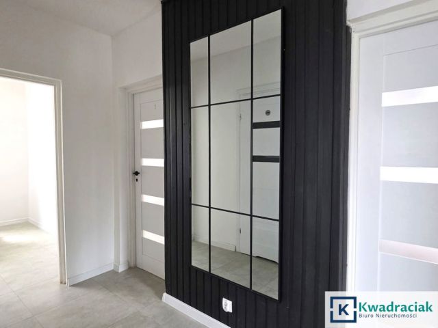 dom wolnostojący, 5 pokoi Sanok. Zdjęcie 2