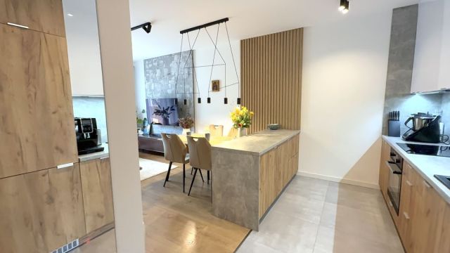 Mieszkanie 3-pokojowe Wrocław Muchobór Wielki, ul. Stanisława Kunickiego. Zdjęcie 1