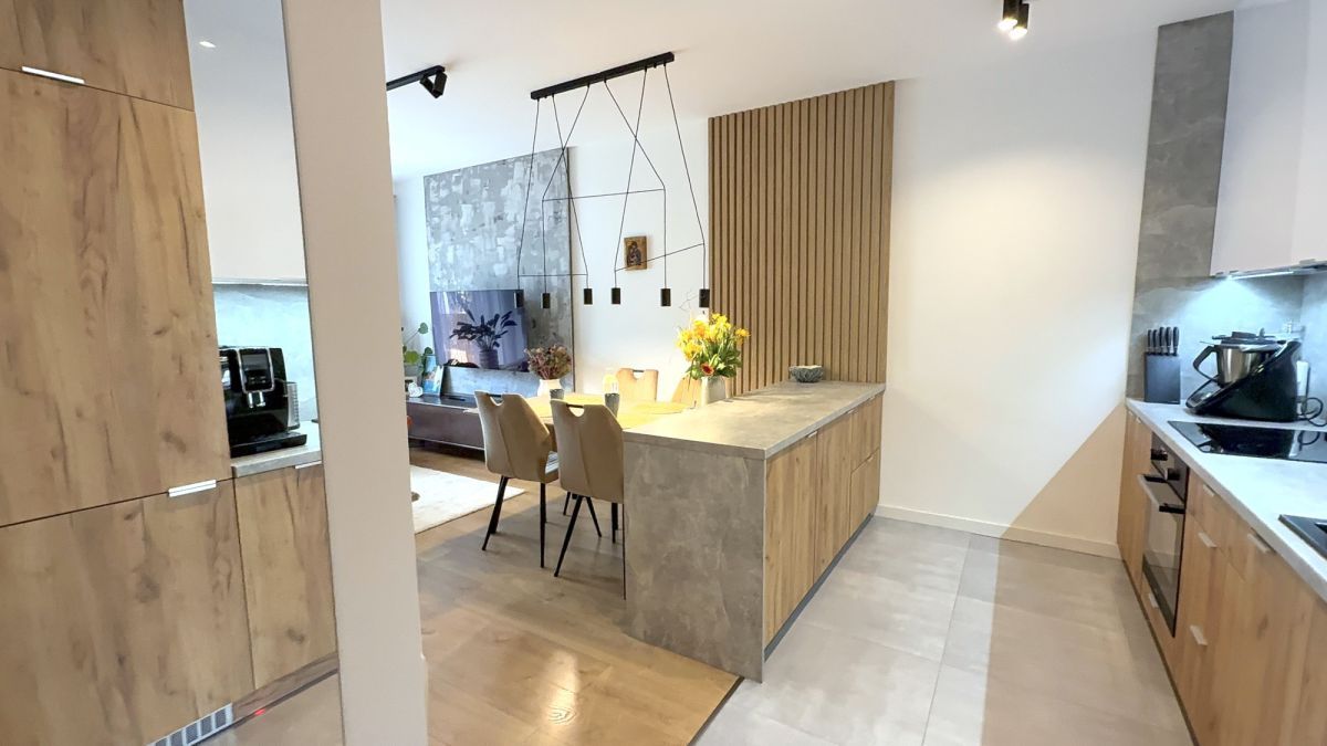 Mieszkanie 3-pokojowe Wrocław Muchobór Wielki, ul. Stanisława Kunickiego. Zdjęcie 1