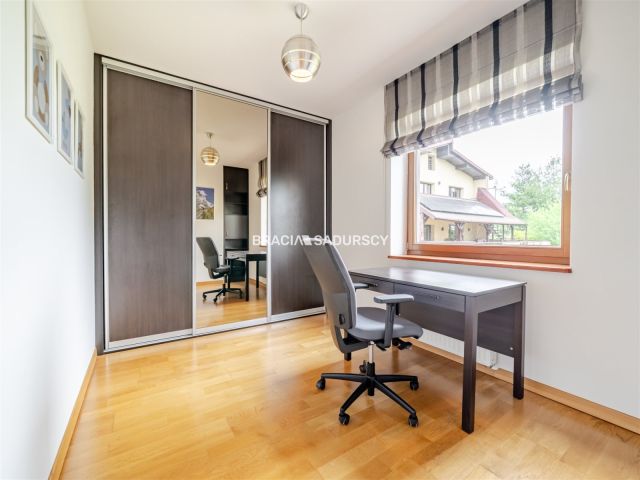 Mieszkanie 3-pokojowe Kraków Mydlniki, ul. Emila Godlewskiego. Zdjęcie 19