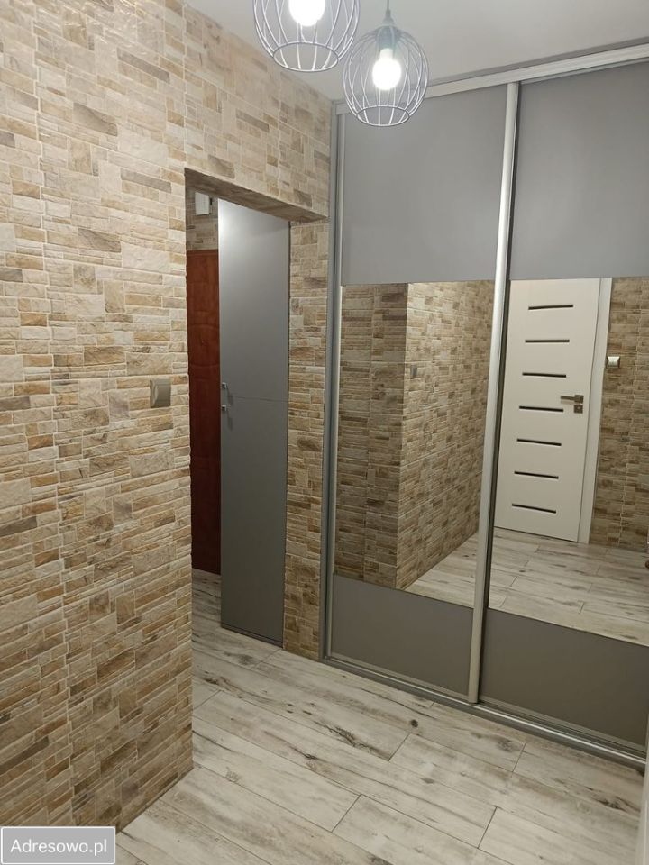 Mieszkanie 4-pokojowe Jeziora Wielkie. Zdjęcie 13