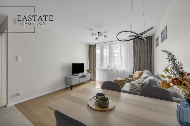 Mieszkanie 3-pokojowe Warszawa Praga-Południe, ul. Kobielska. Zdjęcie 1