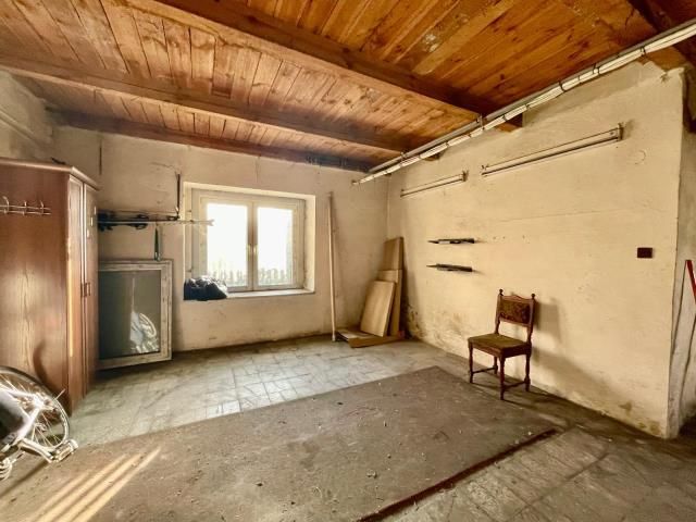 dom wolnostojący, 4 pokoje Piekary Śląskie Kozłowa Góra, ul. 1 Maja. Zdjęcie 12