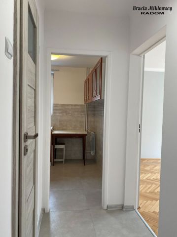 Mieszkanie 3-pokojowe Radom Śródmieście, ul. Juliusza Słowackiego. Zdjęcie 3