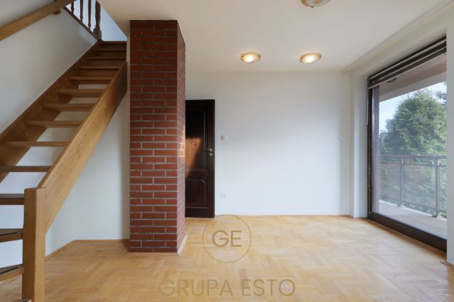 dom wolnostojący, 8 pokoi Kraków Kliny, ul. Narvik. Zdjęcie 12