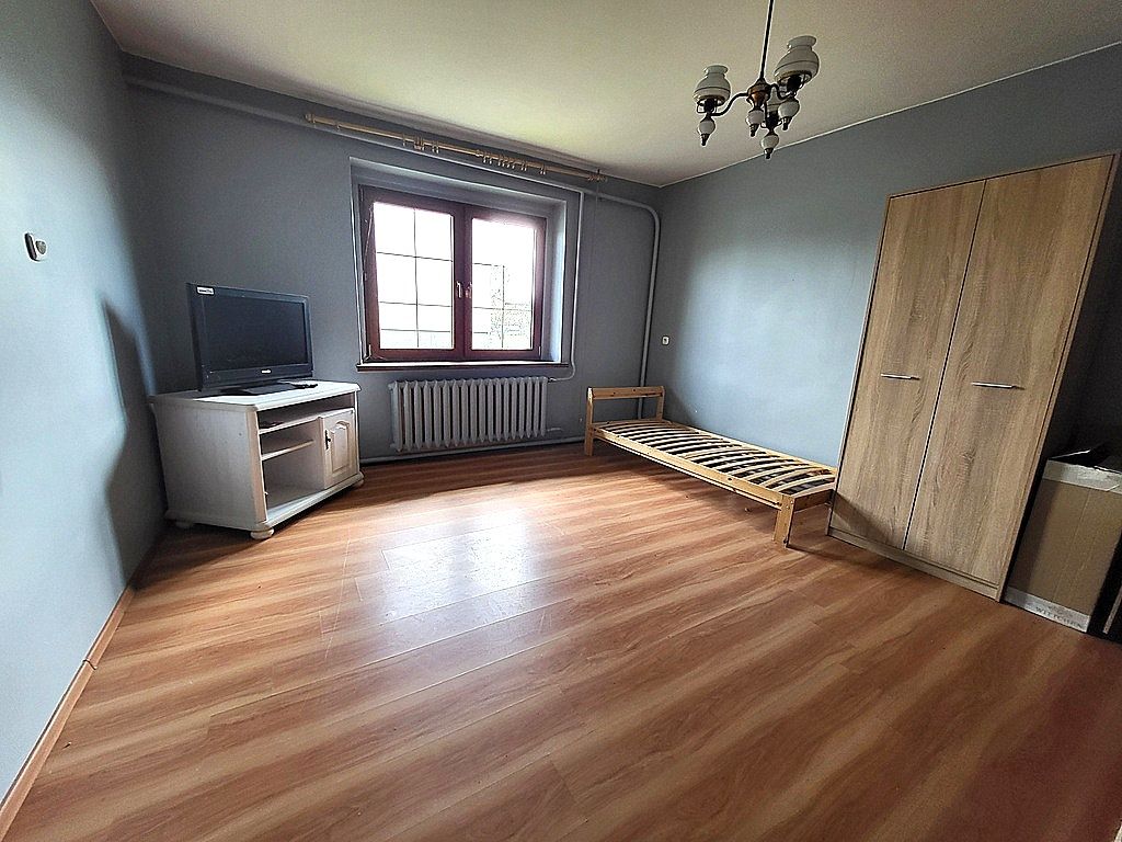 dom wolnostojący, 9 pokoi Czernica. Zdjęcie 18