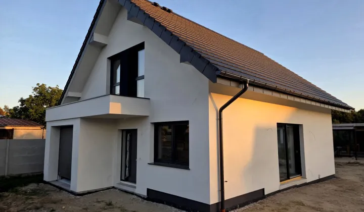 dom wolnostojący, 4 pokoje Biadacz, ul. Leśna