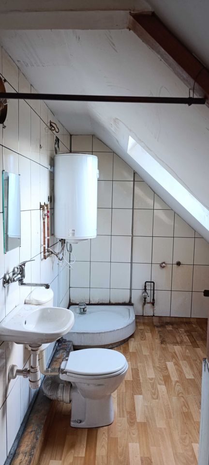 Mieszkanie 3-pokojowe Dzierżoniów. Zdjęcie 3