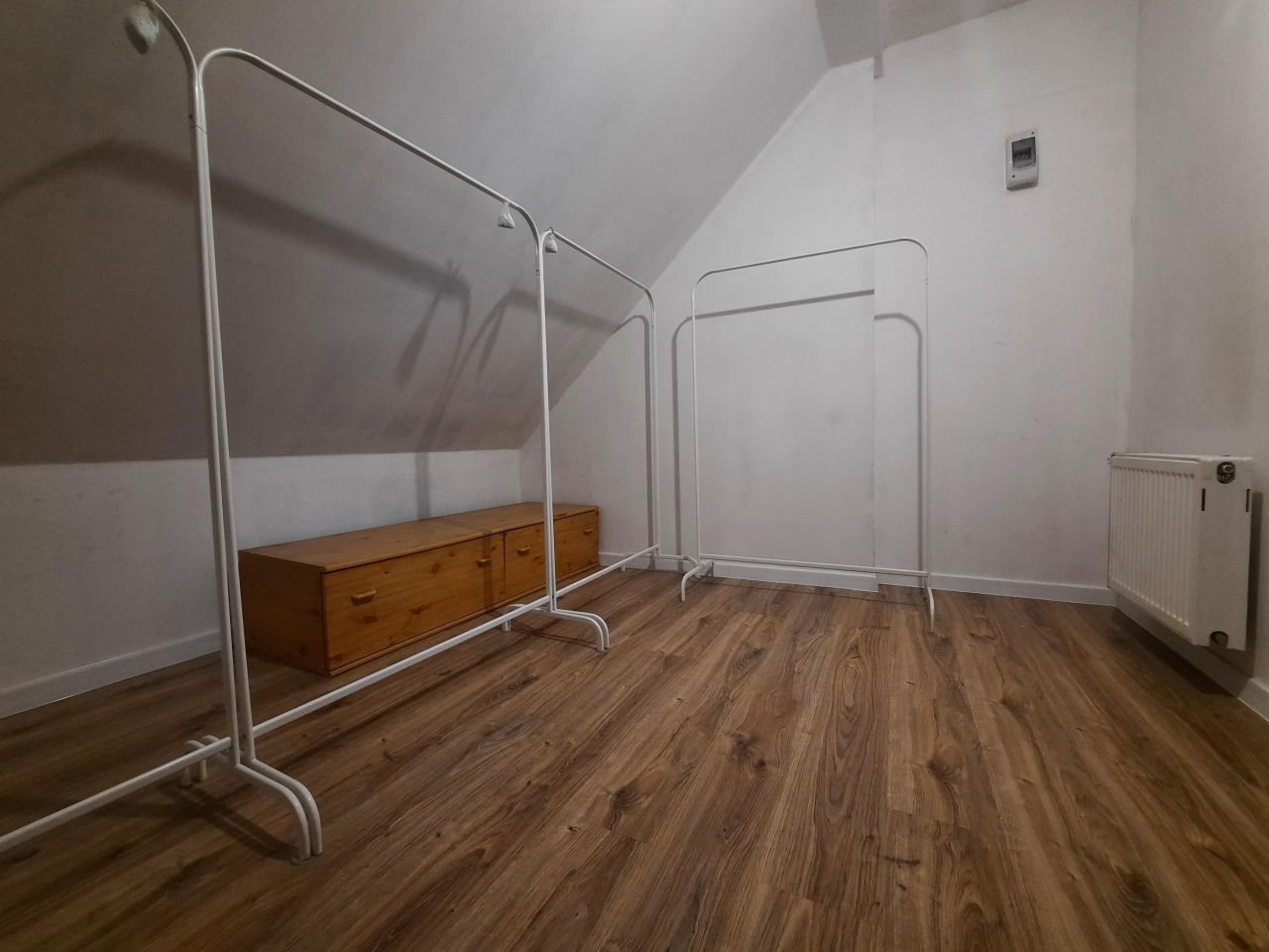 dom wolnostojący, 4 pokoje Cybinka, ul. Matejki. Zdjęcie 14