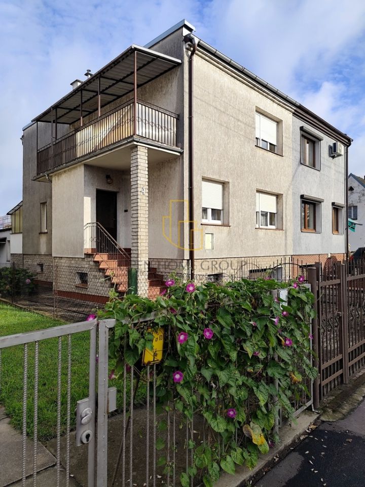 bliźniak, 5 pokoi Wrocław. Zdjęcie 1