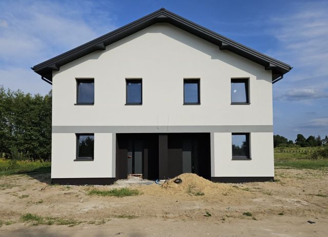 bliźniak, 4 pokoje Mokre, ul. 15 Sierpnia. Zdjęcie 2