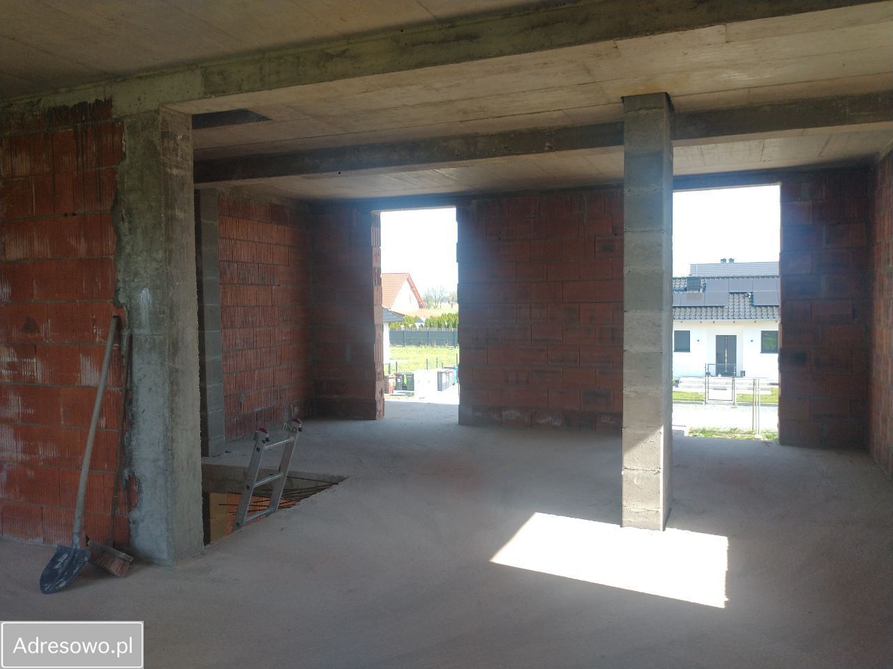 bliźniak, 6 pokoi Zawada. Zdjęcie 9