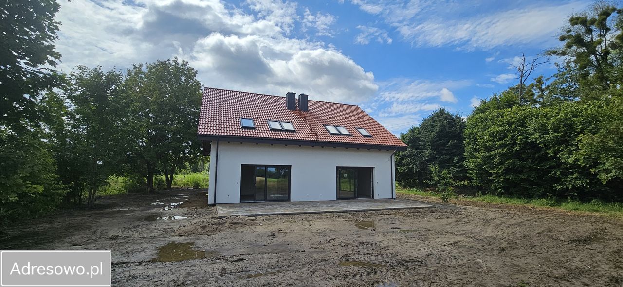 bliźniak, 5 pokoi Patryki. Zdjęcie 13