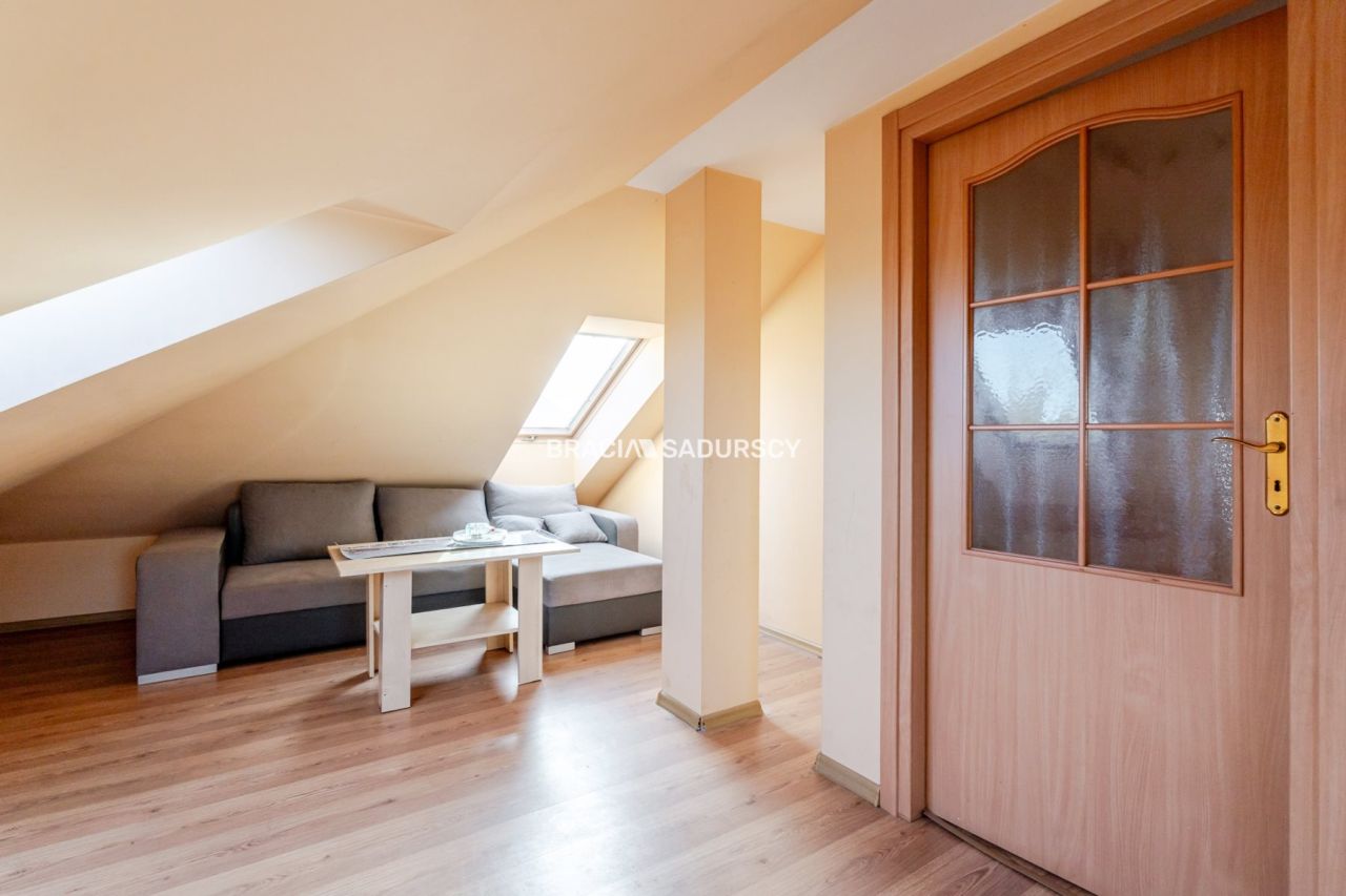 dom wolnostojący, 7 pokoi Skawina, ul. Wojska Polskiego. Zdjęcie 31