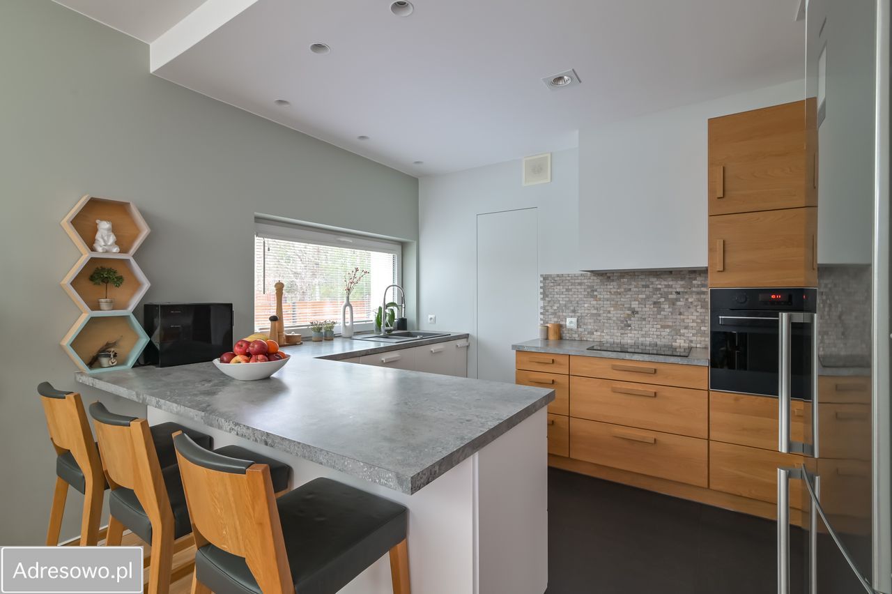 dom wolnostojący, 6 pokoi Mała Piaśnica. Zdjęcie 15