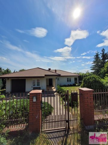 dom wolnostojący Włocławek Zawiśle , ul. Zarzeczewska. Zdjęcie 1