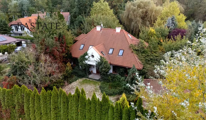 dom wolnostojący, 6 pokoi Warszawa Wilanów, ul. Kwarty