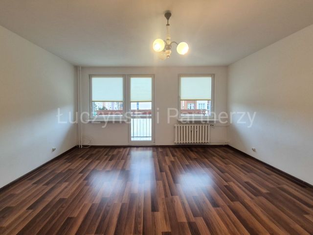 Mieszkanie 2-pokojowe Jelenia Góra. Zdjęcie 1