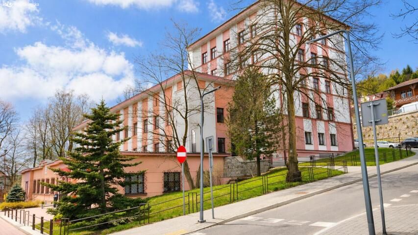 Lokal Krynica-Zdrój, ul. Zdrojowa. Zdjęcie 1