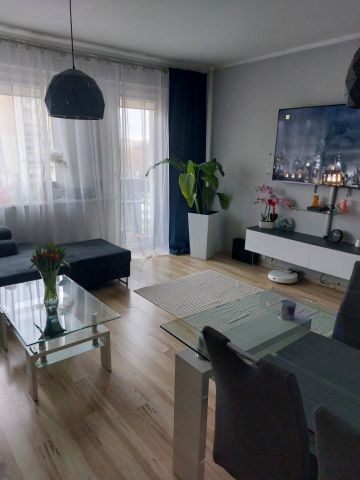 Mieszkanie 4-pokojowe Sieradz. Zdjęcie 1