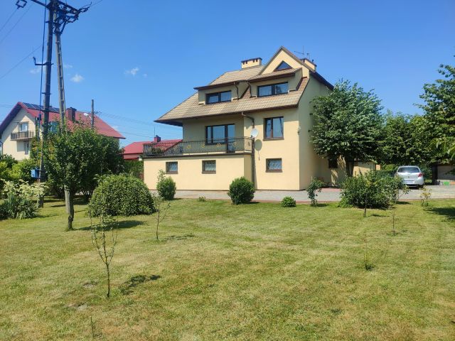 dom wolnostojący, 5 pokoi Lgota Wielka, ul. Słoneczna. Zdjęcie 1