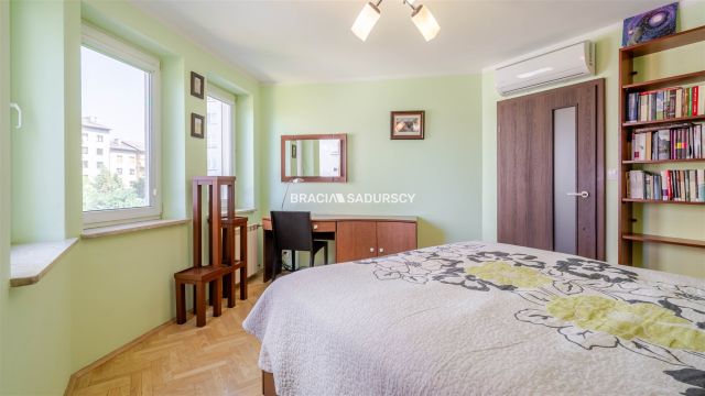 Mieszkanie 4-pokojowe Kraków Grzegórzki, ul. Fiołkowa. Zdjęcie 13