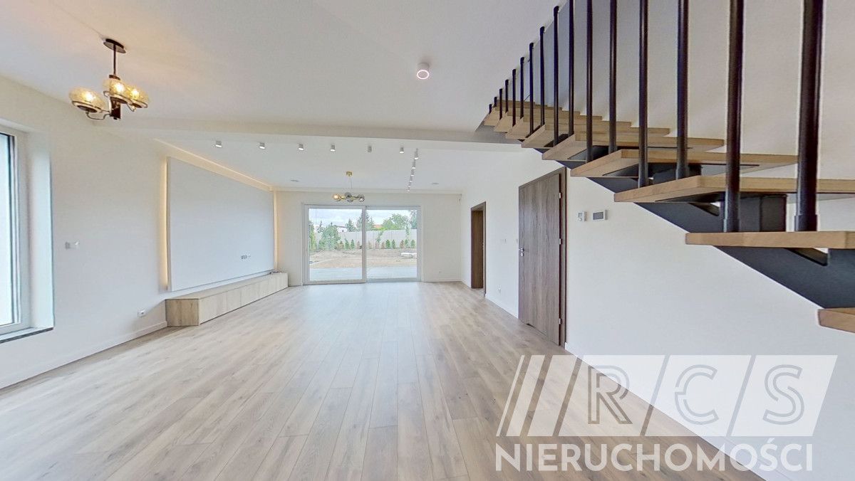 bliźniak, 5 pokoi Tyniec Mały, ul. Ogrodowa. Zdjęcie 4