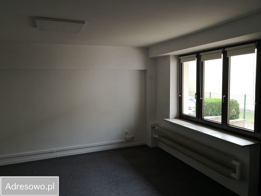 dom wolnostojący, 10 pokoi Opacz-Kolonia, ul. Centralna. Zdjęcie 4