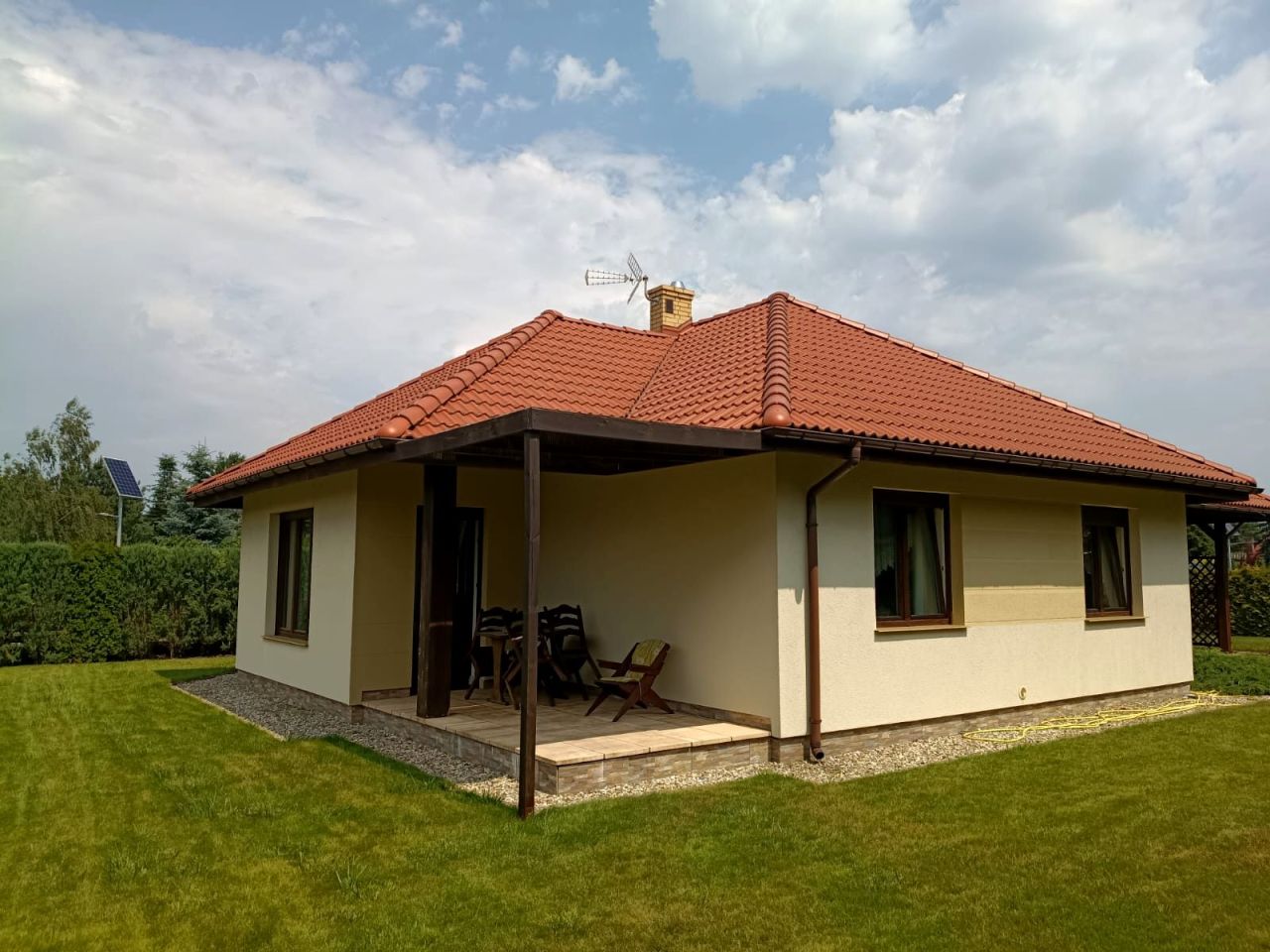 dom wolnostojący, 4 pokoje Borki. Zdjęcie 5