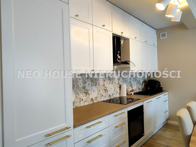 Mieszkanie 3-pokojowe Marki, al. marsz. Józefa Piłsudskiego. Zdjęcie 2