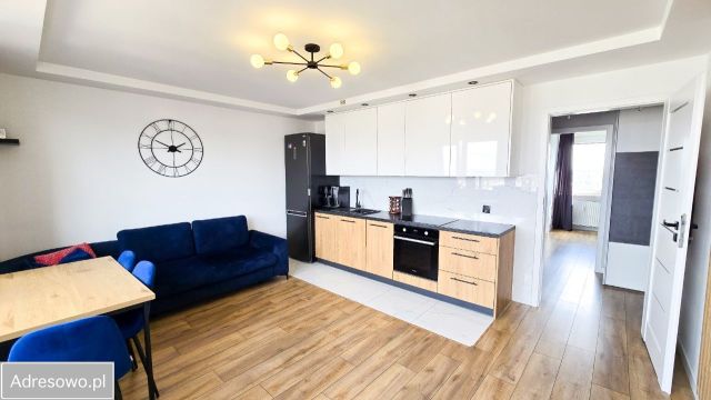 Mieszkanie 4-pokojowe Kielce Barwinek. Zdjęcie 1