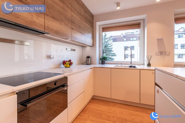 Mieszkanie 3-pokojowe Kraków, ul. Armii Krajowej. Zdjęcie 3