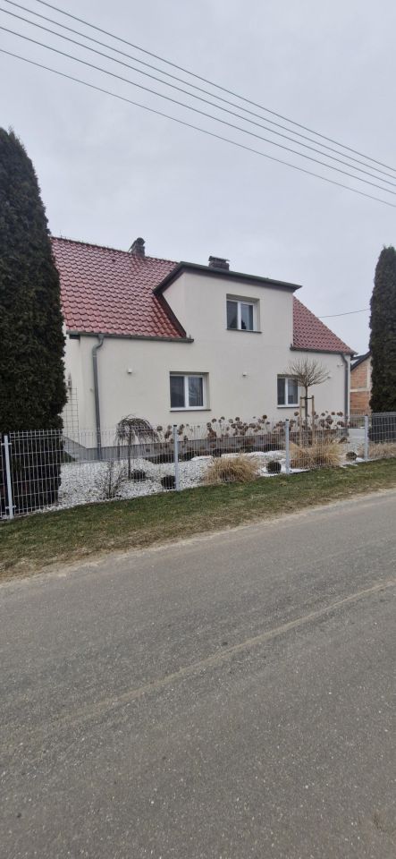 dom wolnostojący, 4 pokoje Kuniów. Zdjęcie 2