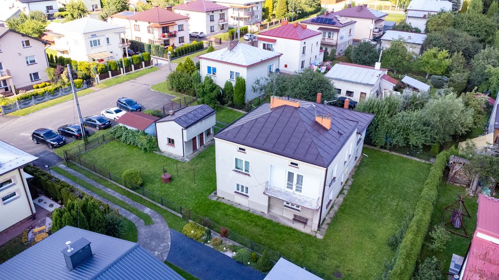 dom wolnostojący, 6 pokoi Jedlicze, ul. dr. Michała Drozdowicza. Zdjęcie 15