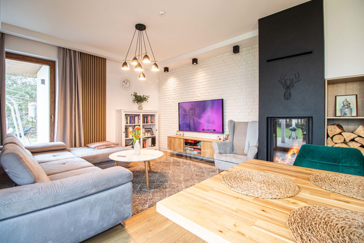 dom wolnostojący, 4 pokoje Bolszewo. Zdjęcie 3