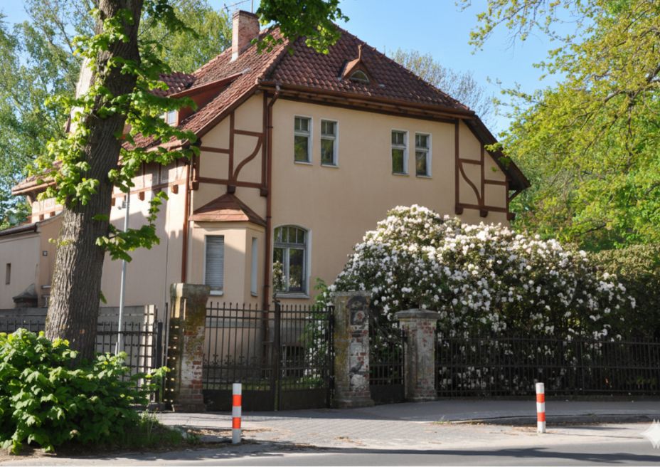 dom wolnostojący, 8 pokoi Koszalin Centrum, ul. marsz. Józefa Piłsudskiego. Zdjęcie 1