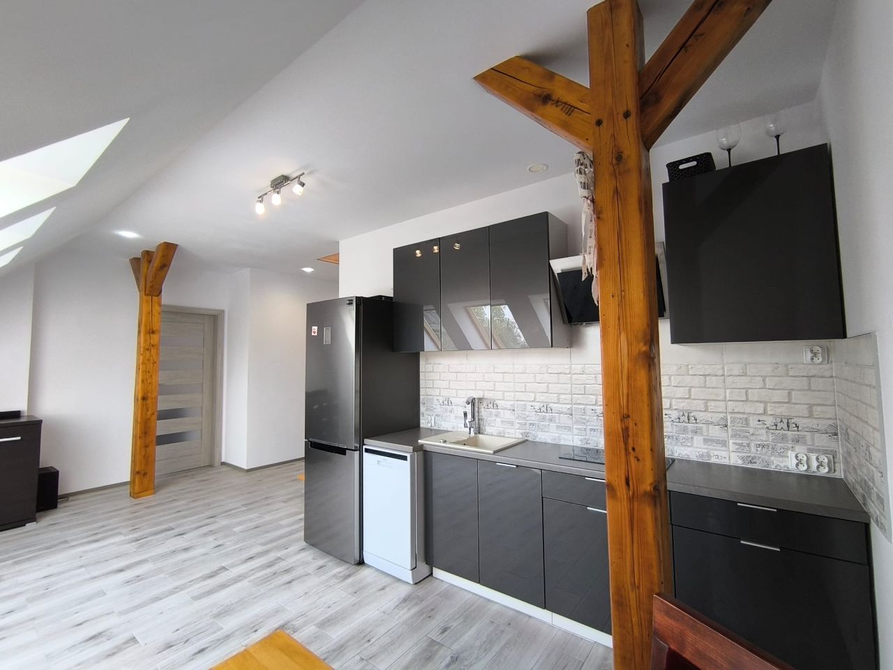 Mieszkanie 2-pokojowe Jelenia Góra Centrum, ul. Elewów