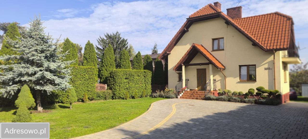 dom wolnostojący, 4 pokoje Kielce Zalesie, ul. Zalesie. Zdjęcie 1