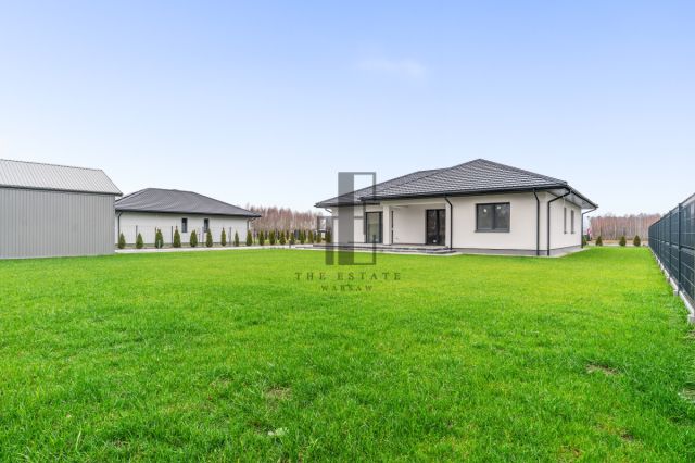 dom wolnostojący, 4 pokoje Tłuszcz. Zdjęcie 4