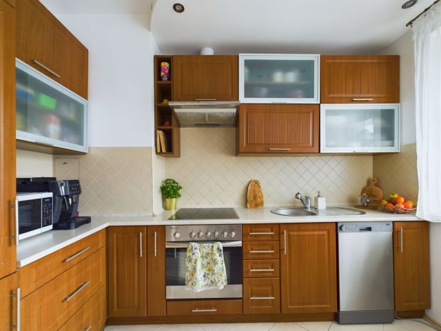 Mieszkanie 3-pokojowe Warszawa Gołąbki, ul. Królów Polskich. Zdjęcie 3