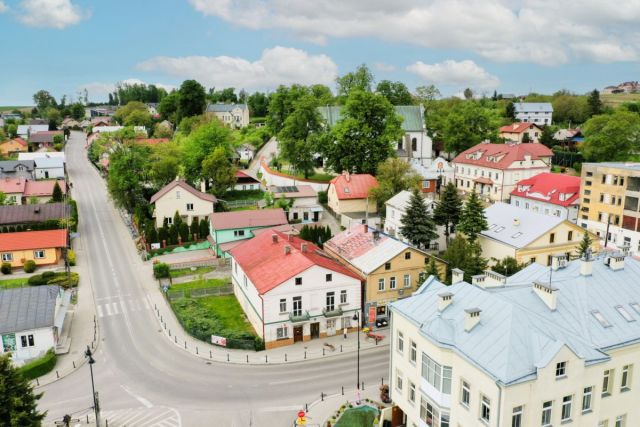 kamienica, 6 pokoi Pruchnik, ul. Rynek. Zdjęcie 1