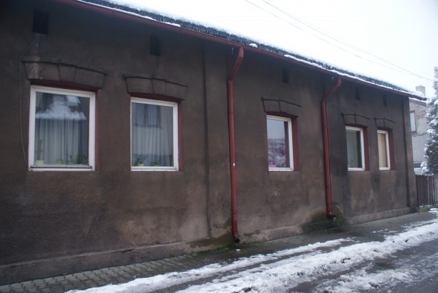 dom wolnostojący, 4 pokoje Łazy, ul. Ignacego Daszyńskiego. Zdjęcie 1