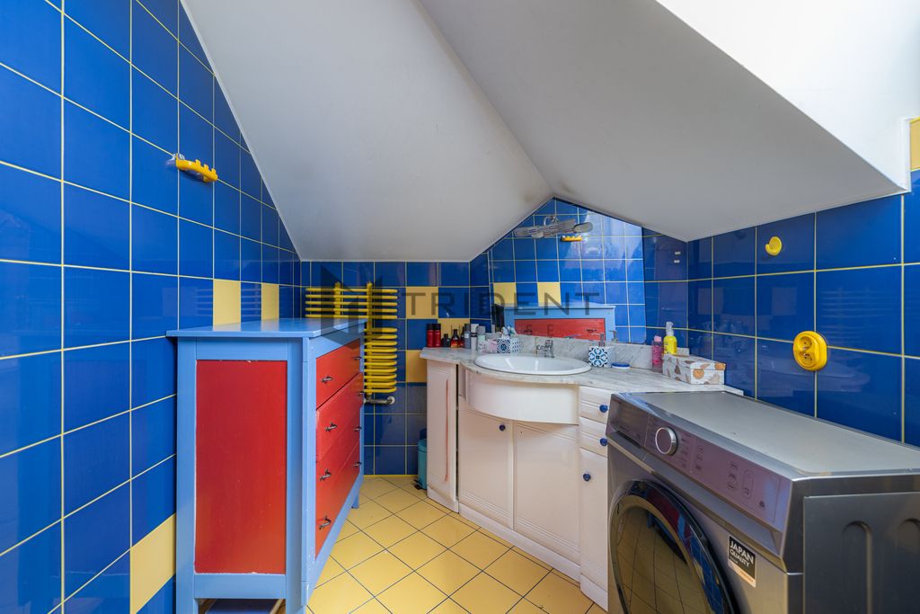 dom wolnostojący, 8 pokoi Warszawa Ursynów. Zdjęcie 11