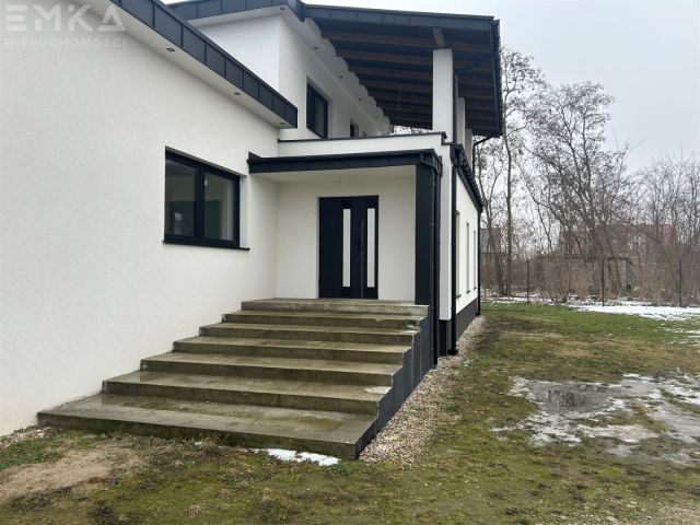 dom wolnostojący, 4 pokoje Piotrków Kujawski, ul. Topolowa. Zdjęcie 2